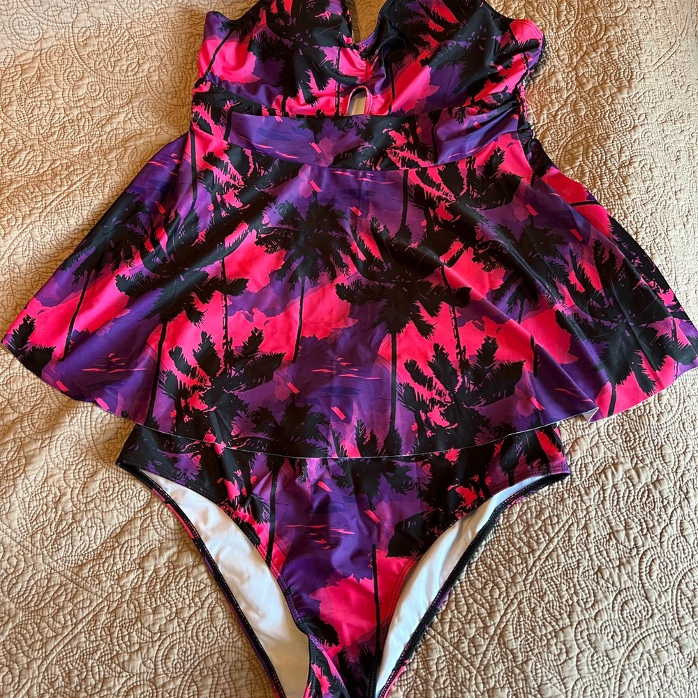 Pink and Purple Palm Tree Swimsuit NWOT SHEIN